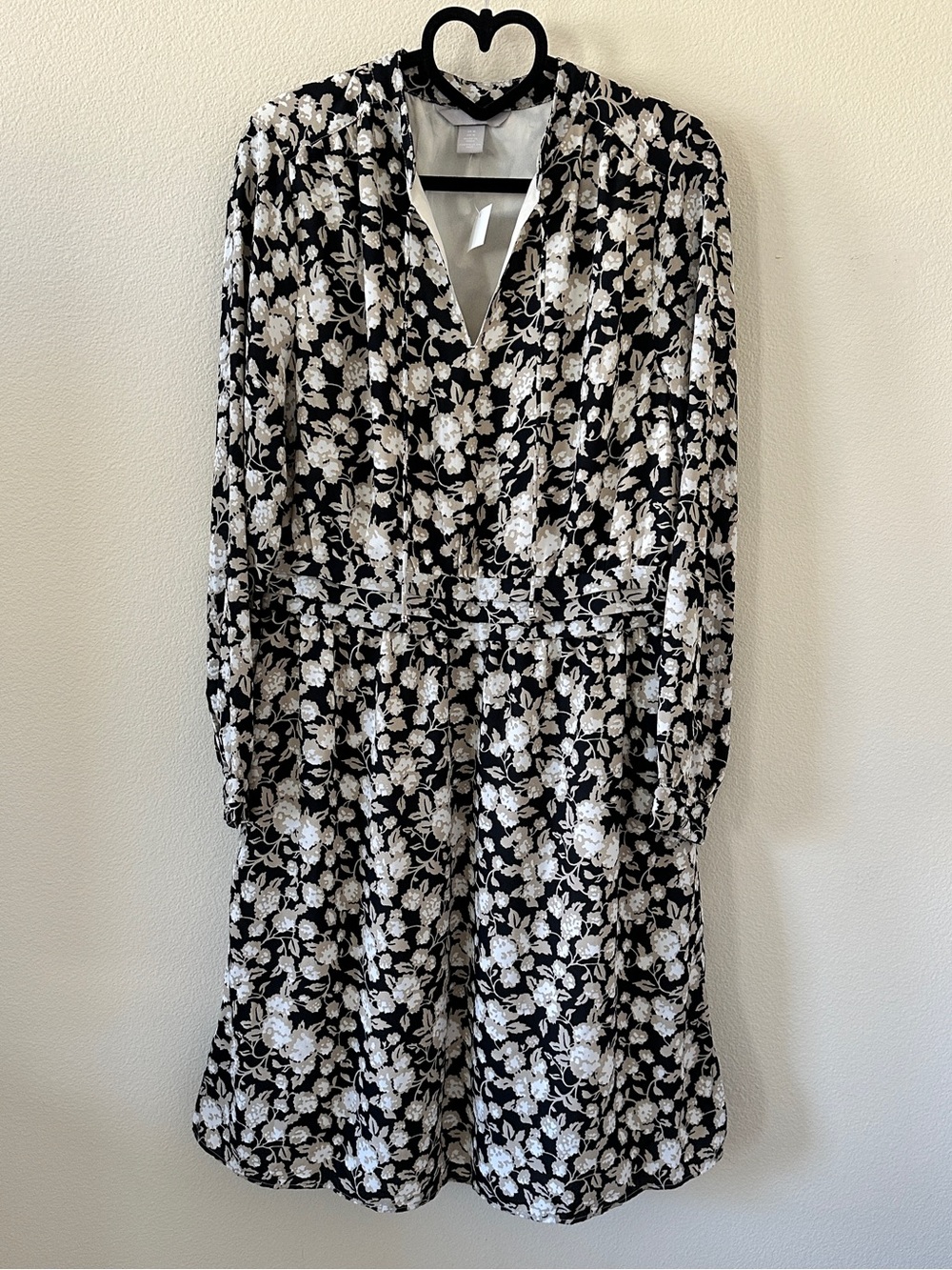 H&M Black White Floral Long Sleeve Dress Size M